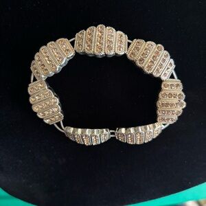 Vintage Monet Signed Gold Tone Amber Stone Stretch Bracelet